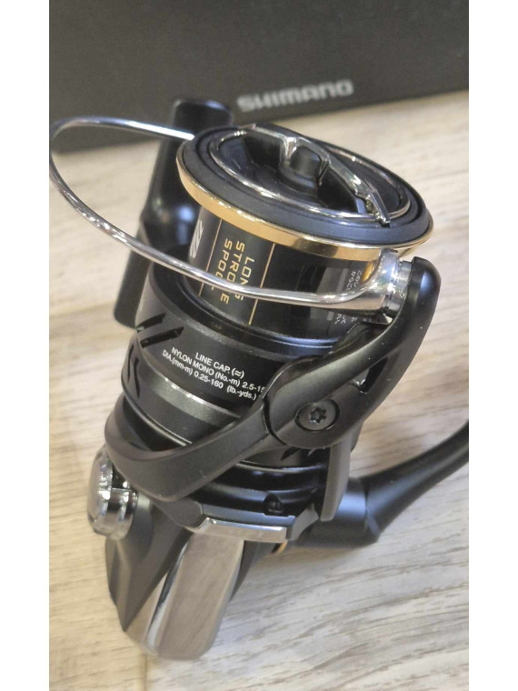 MOULINET SPINNING SHIMANO...